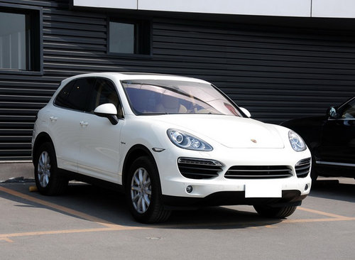 2011款保时捷卡宴3.6白色 天津接受预订