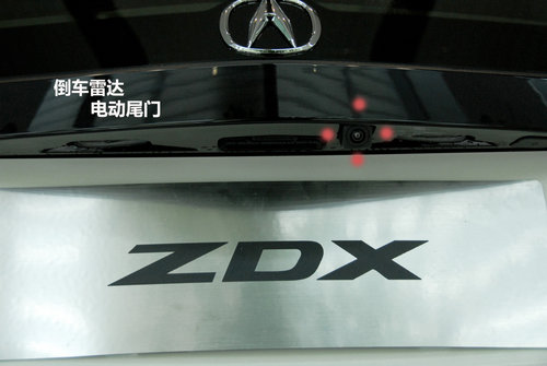 讴歌ZDX 全地形轿跑车 雨田讴歌4S实拍