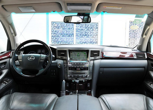 雷克萨斯（凌志）LX570现车 天津港热销