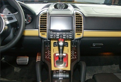 2012款保时捷卡宴  天津港现车到店出售