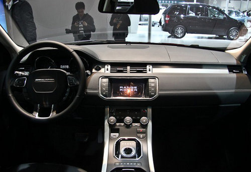 路虎揽胜-极光 天津保税区现车到店热销