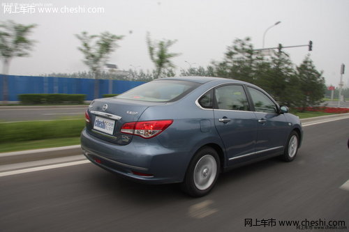 日产轩逸兰天店有现车 最高优惠18000元