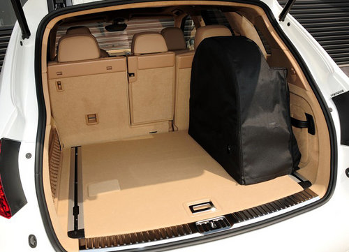 2011款保时捷卡宴银色现车  天津优惠价