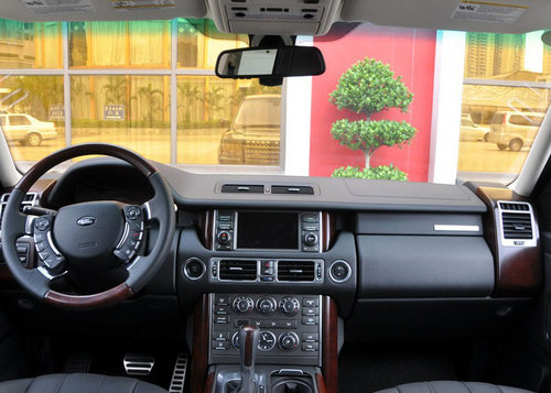 2012款路虎揽胜行政版 天津现车酬宾价