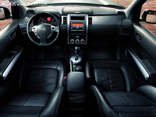 硬派越野风 日产老款奇骏优惠22000元