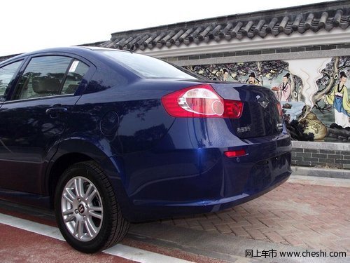 搭載1.6DVVT發(fā)動(dòng)機(jī) 瑞麒G3東莞搶先實(shí)拍