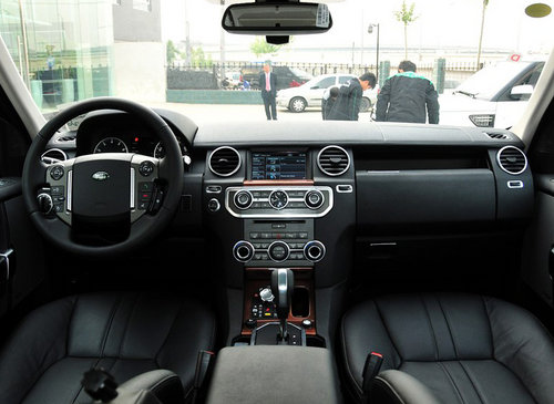 2012款路虎发现四配置齐全 天津超优惠