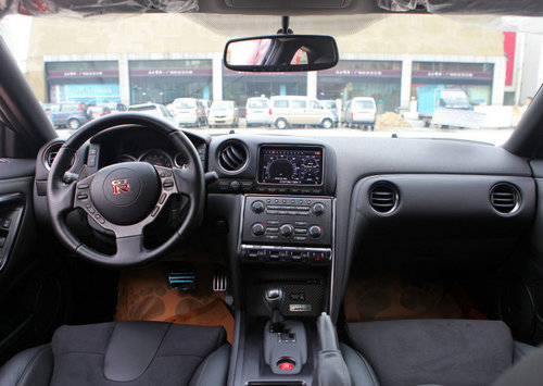 2012款日产GT-R全球限量版  天津有现车