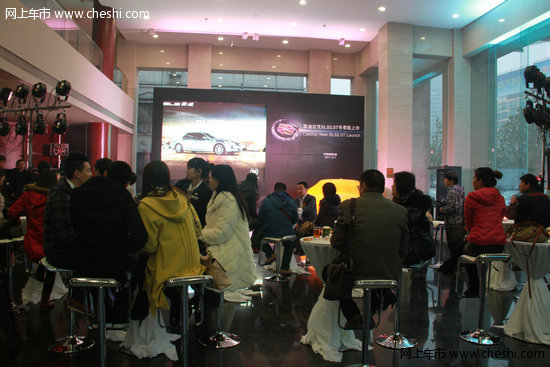 凯迪拉克SLS赛威 2.0T冬季版 郑州上市