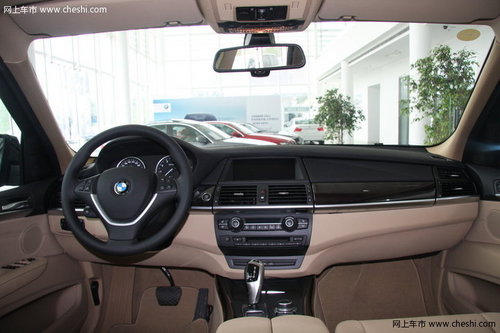 2012款宝马X5美规版  天津黑色现车80万