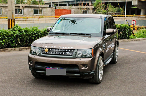 进口路虎揽胜运动版 天津店内现车促销