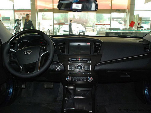 进口起亚凯尊银川优惠1万 全系现车充足