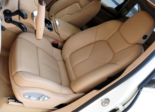 2012款保时捷卡宴油电混合版  天津现车