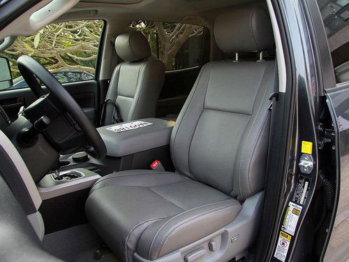 进口丰田坦途皮卡 天津现车65万促销价