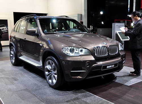 2012款宝马X5新车促销  天津港现车让利
