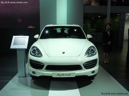 2012款保时捷卡宴