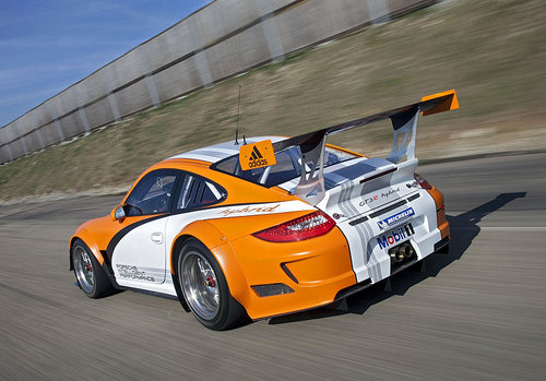 保时捷911 GT3 R赛车回归 搭新混动系统