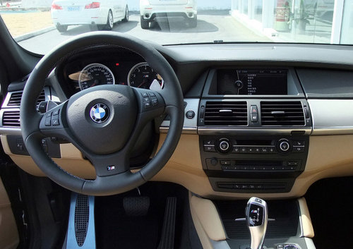 2012款宝马X6美规版