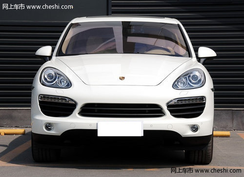 2012款保时捷卡宴