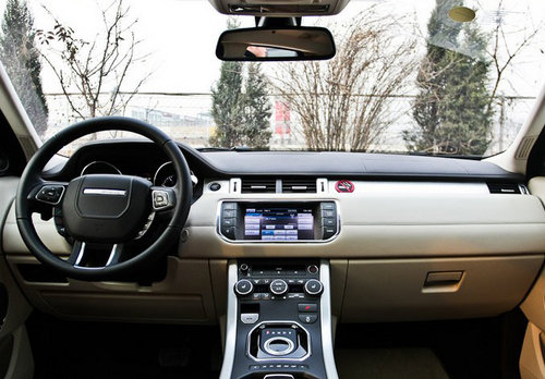 2012款路虎揽胜-极光配置齐全 天津现车