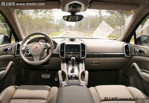 2012款保时捷卡宴美规版