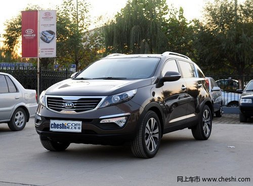 起亚智跑 左侧45度视角