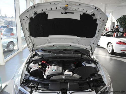 宝马汽车宜昌宝泽4S店