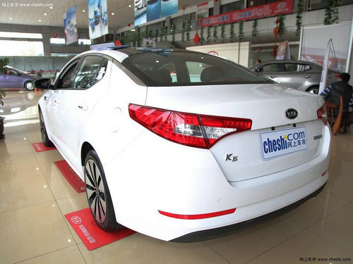 汕头驰恒起亚4S店