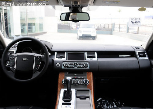 2012款路虎揽胜运动版