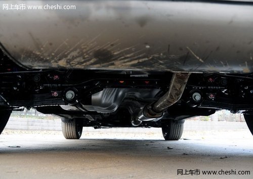 鄂尔多斯祥达东风悦达起亚智跑 底盘局部特写