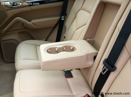 2012款美规版保时捷卡宴  天津顶配现车