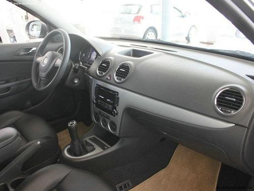 汕头上海大众4S店