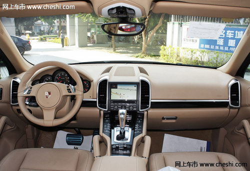 2012款保时捷卡宴美规版 现车天津107万