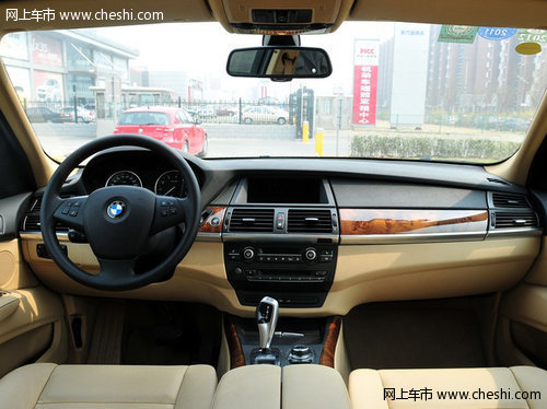 宝马X5现车到港颜色全  天津74.8万促销