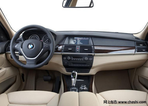 2012款宝马X5  天津港口现车代理商报价