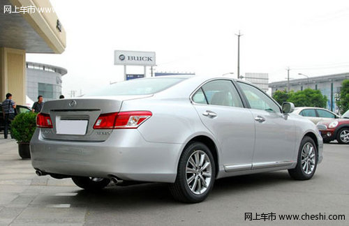 雷克萨斯ES240现车足 购车零利率零月供