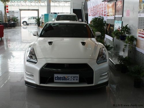 2012款日产GT-R出售 天津现车售价143万