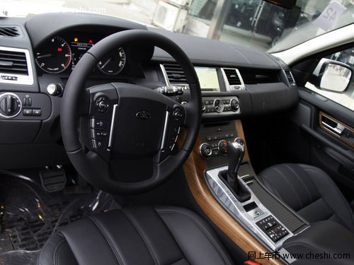 进口路虎揽胜运动版  天津现车最新报价