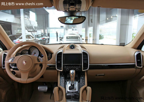 保时捷卡宴全系  天津3.6顶配现车106万