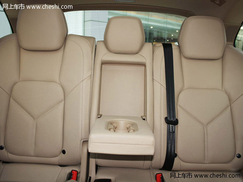 保时捷卡宴全系  天津3.6顶配现车106万