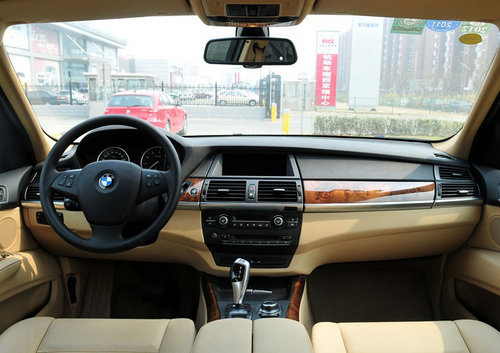 2012款宝马X5美规版  天津现车75万热销