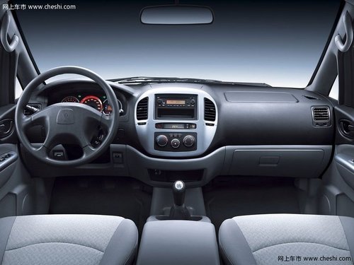 平顶山鸿泰兴风行汽车4S店 菱智