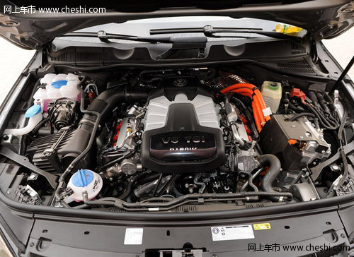 2012款大众途锐全系  天津现车春季热销