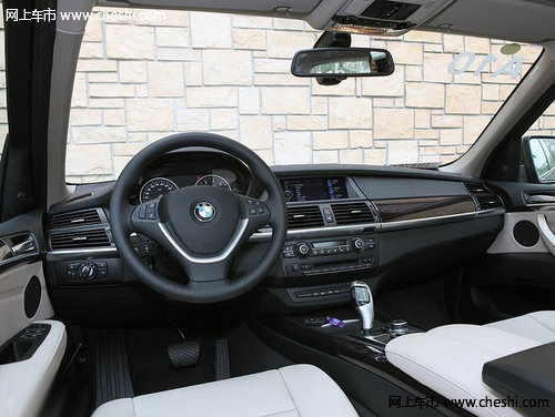 2012款美规版宝马X5  现车到港72万起售