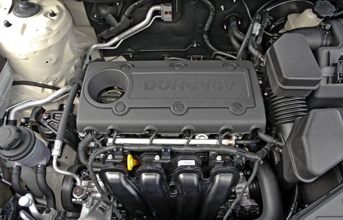 2013款起亚索兰托小改款 2.4升引擎配6AT