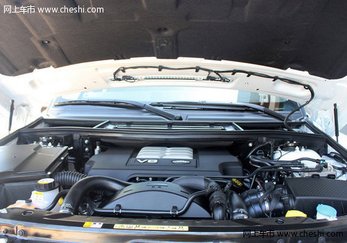 进口路虎揽胜运动3.0T  天津港柴油现车