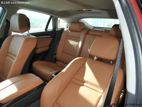 2012款宝马X6美规版  天津港现车93万起