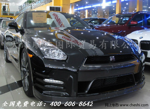 2012款日产GT-R黑白经典 天津低价120万