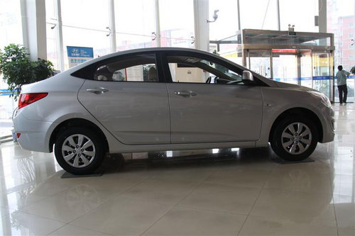 徐州北京现代瑞纳手动豪华版优惠5千元_瑞纳