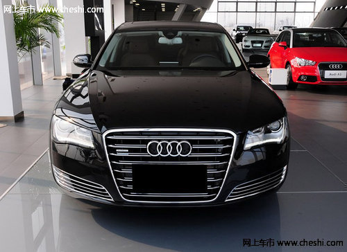 全新奥迪A8  天津港现车春季高幅度优惠
